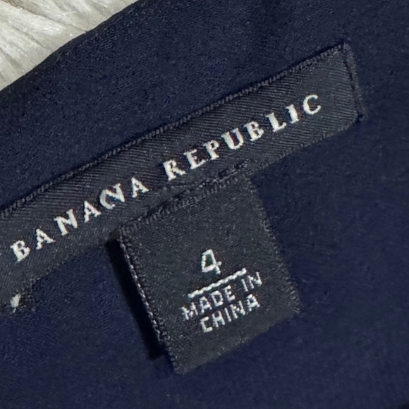 Banana Republic Women's Navy Blue V-Neck Faux Wrap Silk Cocktail Dress Size 4 - Picture 8 of 9